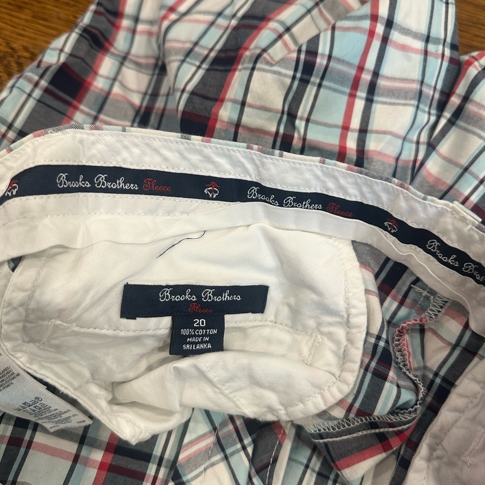 Brooks Brothers Boys Red and Blue Plaid Shorts. Size 20